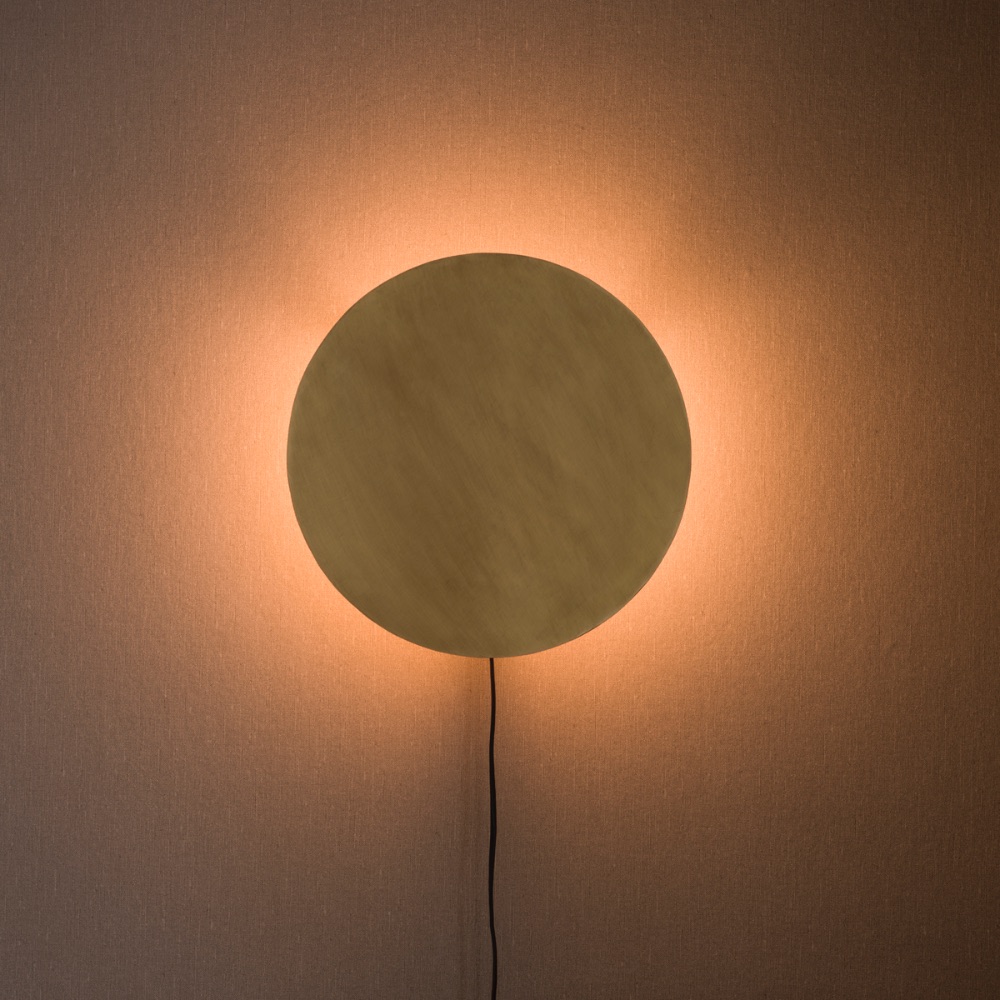 PR Home Fullmoon vägglampa Pale gold 25cm - Designtrender